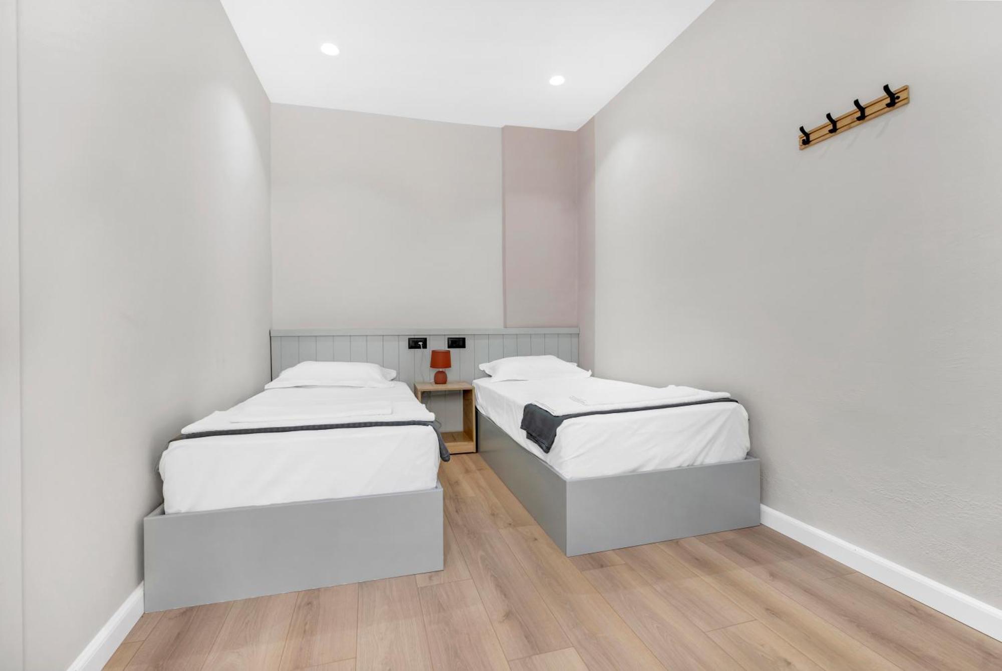 The Nook City Centre En Suite Берат Екстер'єр фото