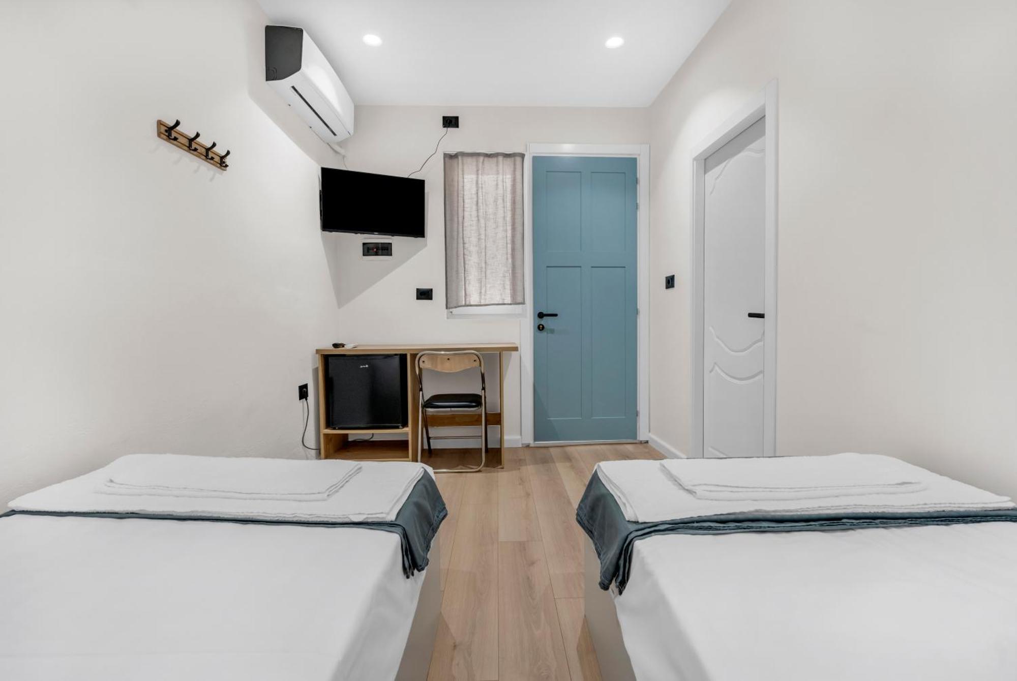 The Nook City Centre En Suite Берат Екстер'єр фото